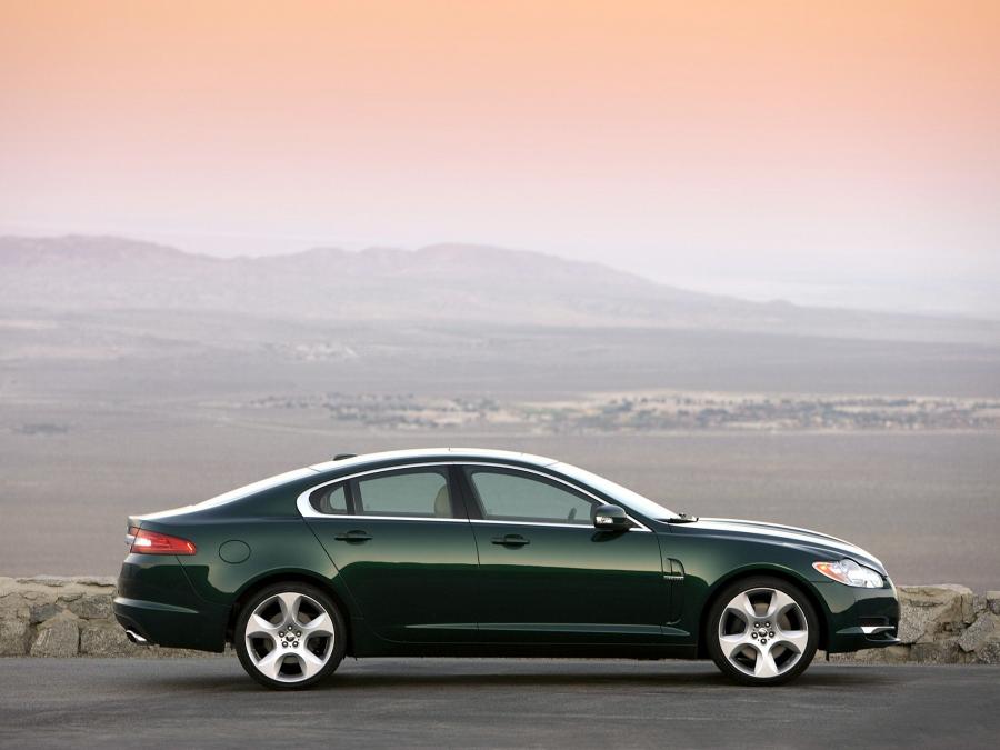  Jaguar XF 2008 года  (US) (фото 19 из 30)